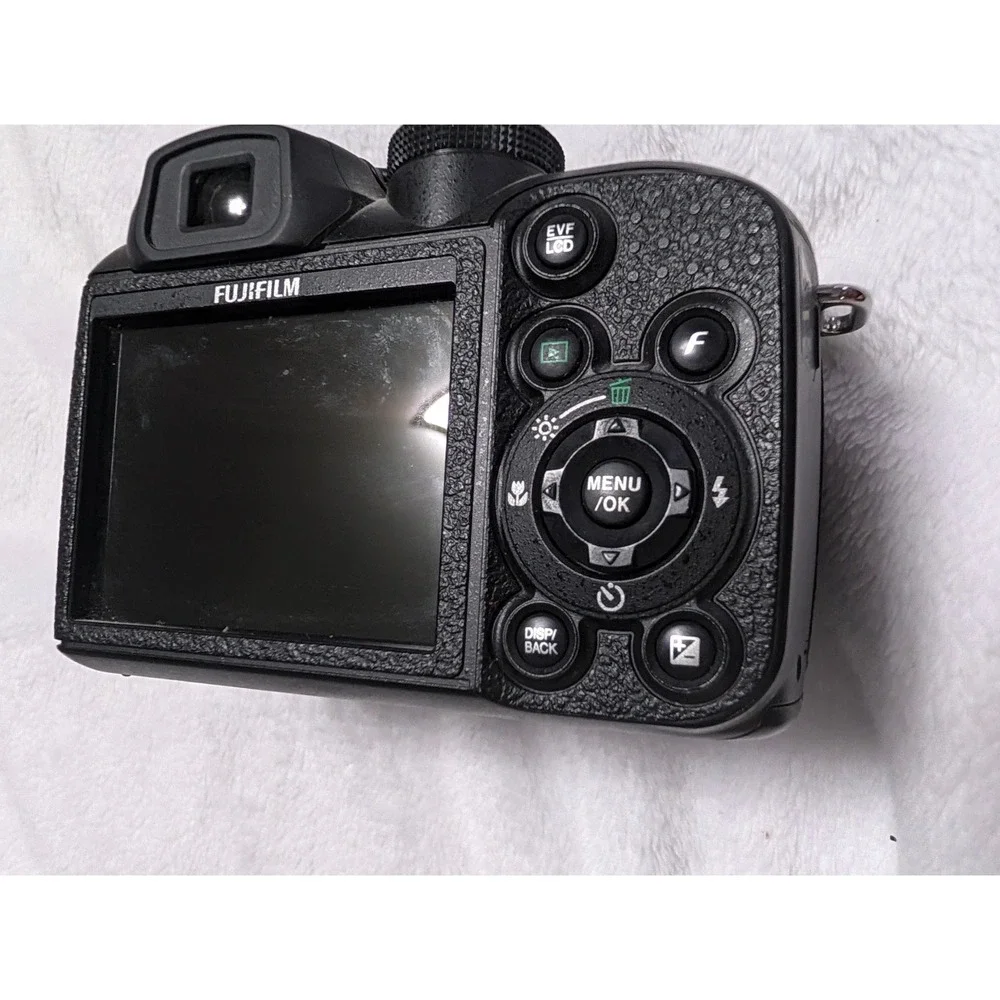 Fujifilm finepix s1000fd